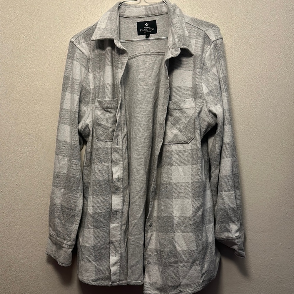 Plaid top :)